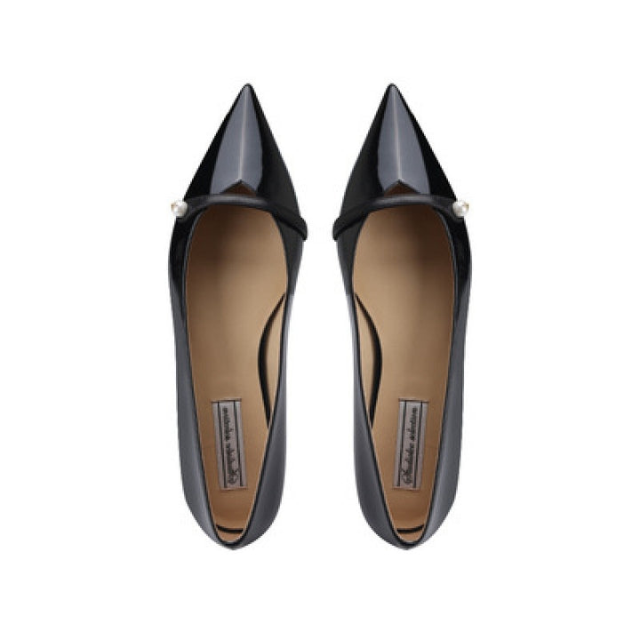 Dame elegante spidse ballerinaer med dekorativ perleaccent Stilla
