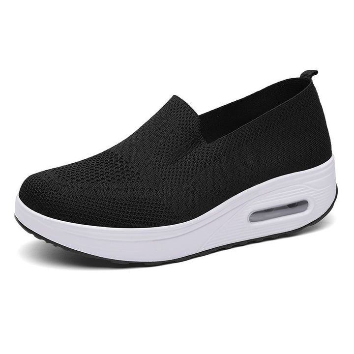 Femme Stretch Slip-On Sneakers Stilla