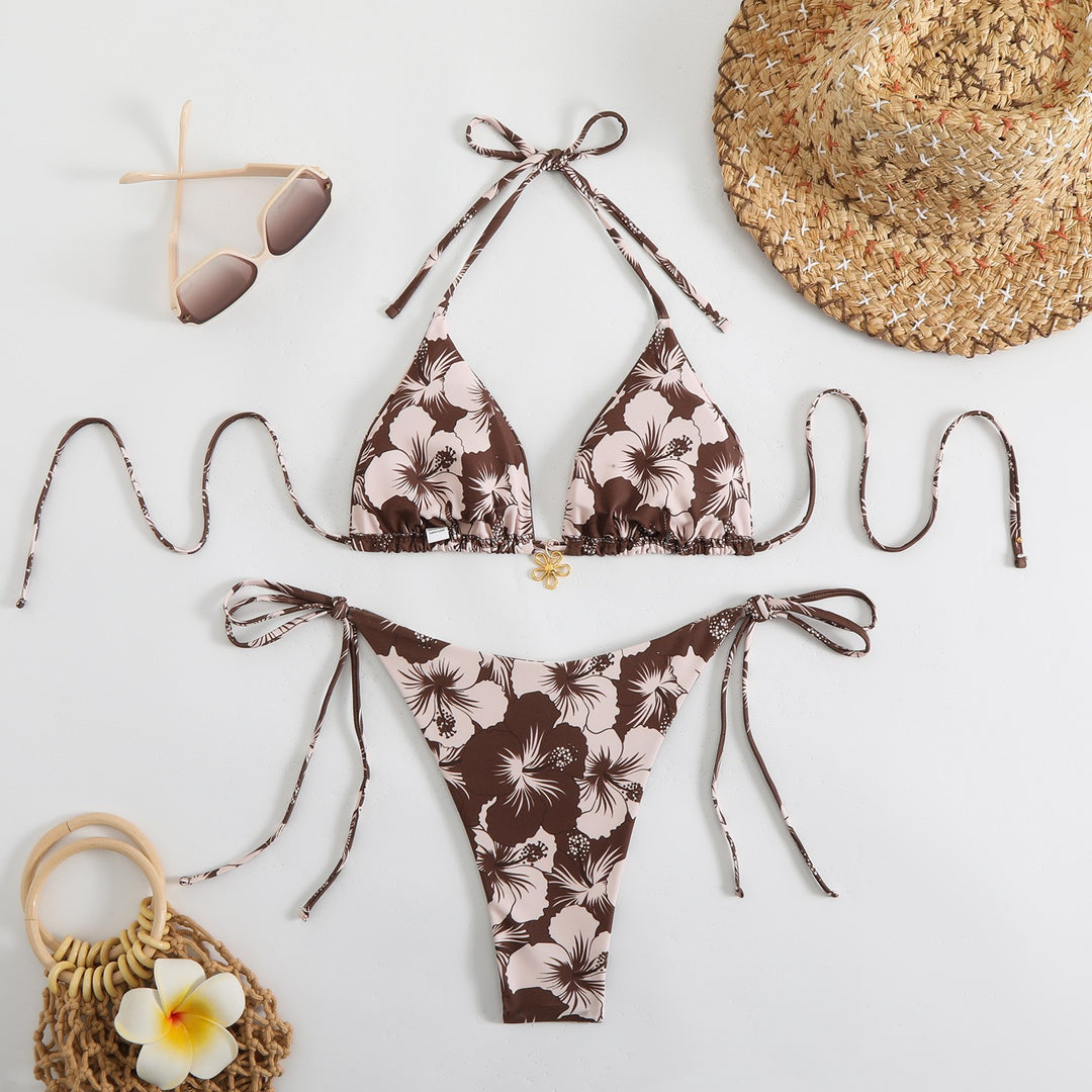 Dames triangel-bikini med elegante blomsterdetaljer Skovae
