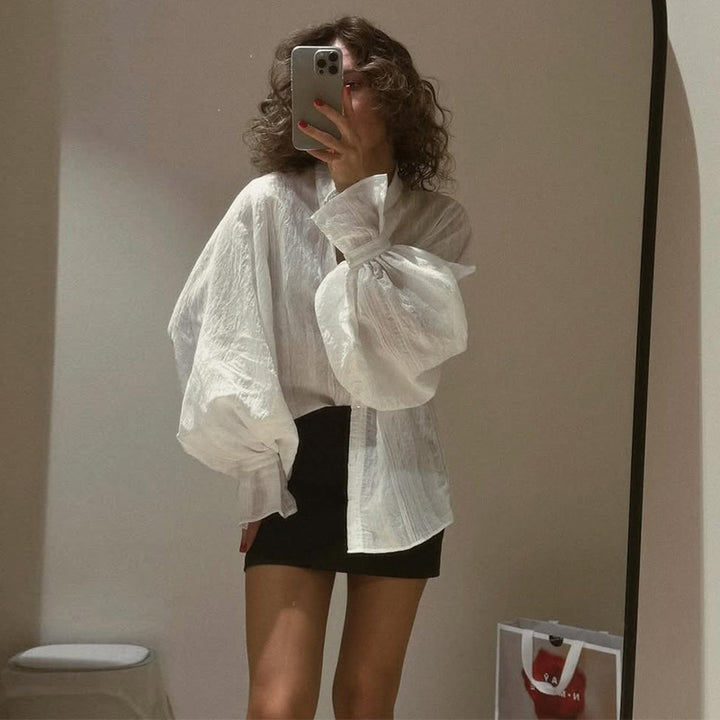 Dame Mode Bluse med voluminøse ærmer og elegant struktur Stilla