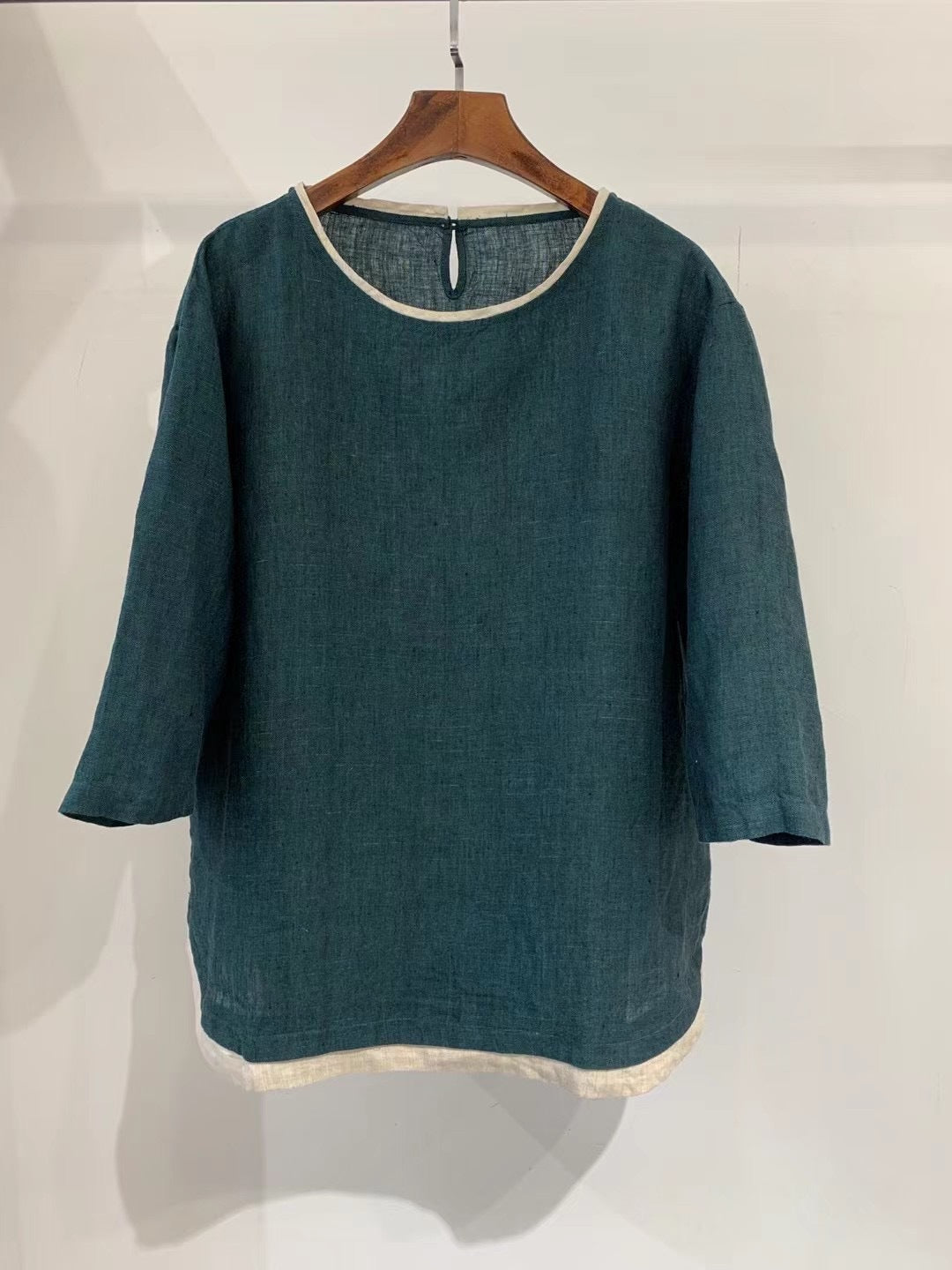 Femme Elegante Linned blouse med trekvartærmer Stilla