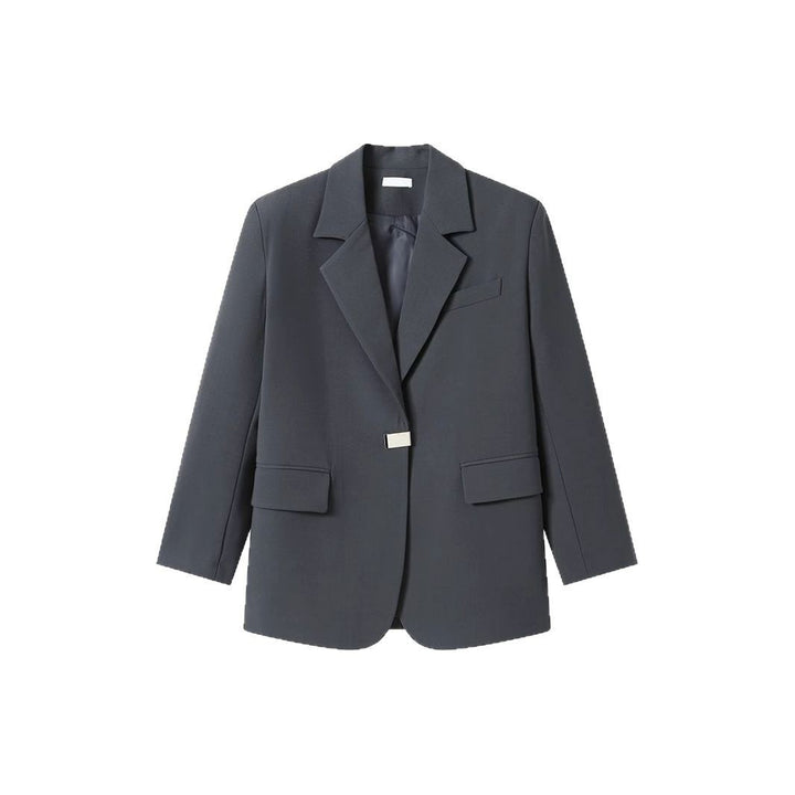 Kvinderne fashionable oversized blazer med elegant snit og dekorativt smykke element Stilla
