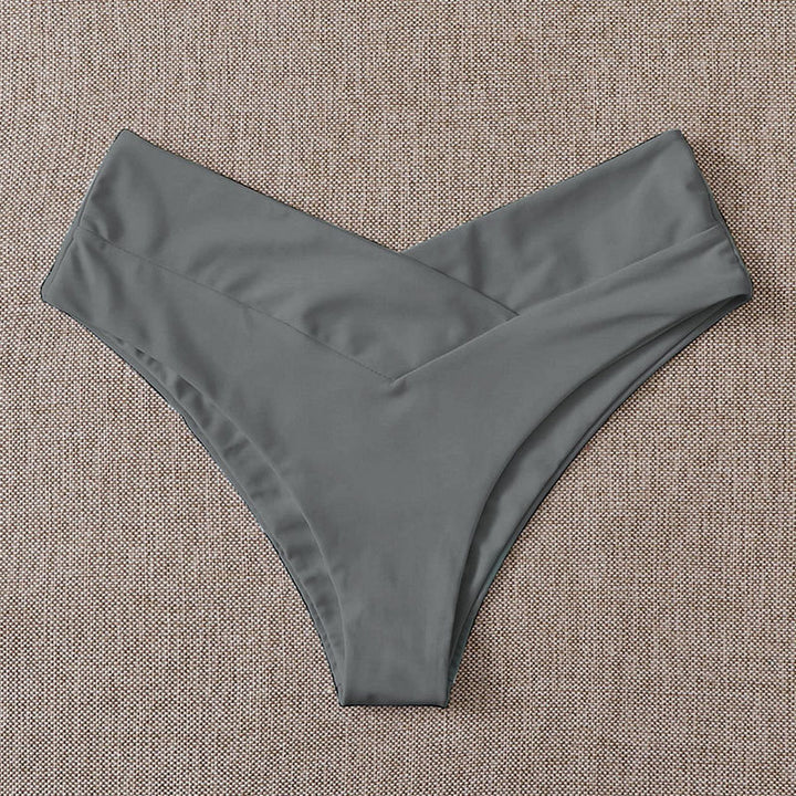 Dame Bikinistring med moderne V-udskæring og høj talje Stilla