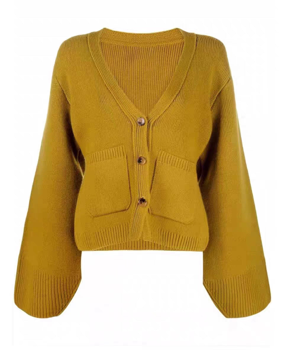 Femme Chunky Strikcardigan med elegant knapdetalje Stilla