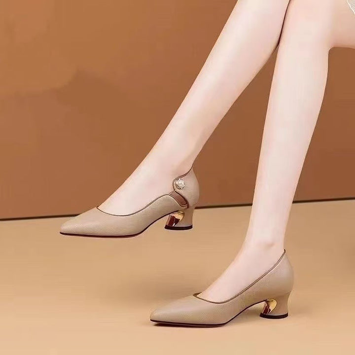 Dame elegante pumps med moderne remdesign og komfortabel blokhæl Stilla