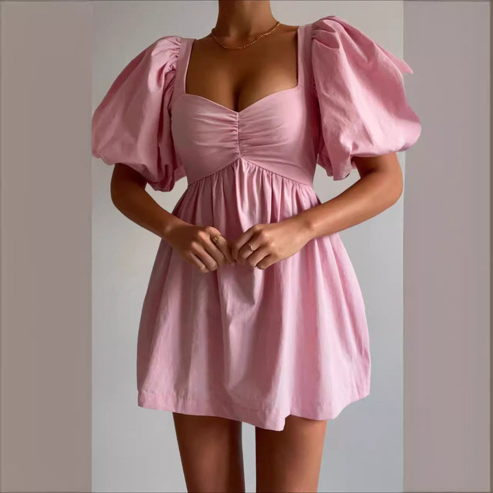 Kvinders casual kjole med puff ærmer og elegant samling Stilla