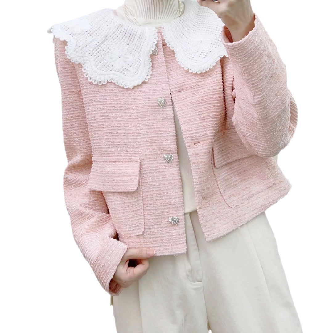 Dame Boucle-jakke med elegant spidse krave og dekorative knapper Stilla