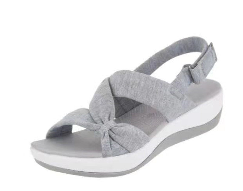 Dame wedge-sandaler med moderne sløjfe-design og komfortabel indersål Stilla