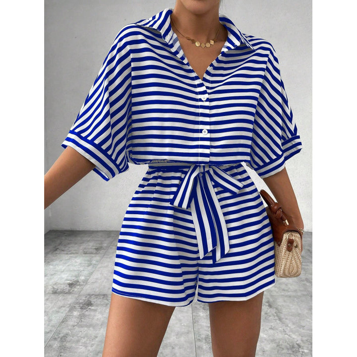 Dame Boxy-shirt og shorts-sæt med stribet design Stilla