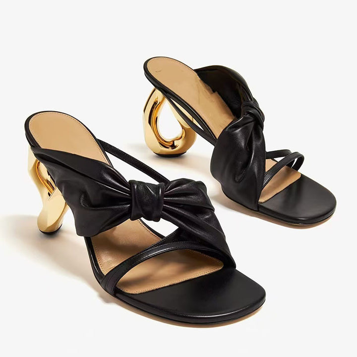 Femme High-Heel Slide Sandaler med dekorativ knude og skulpturel hæl Stilla