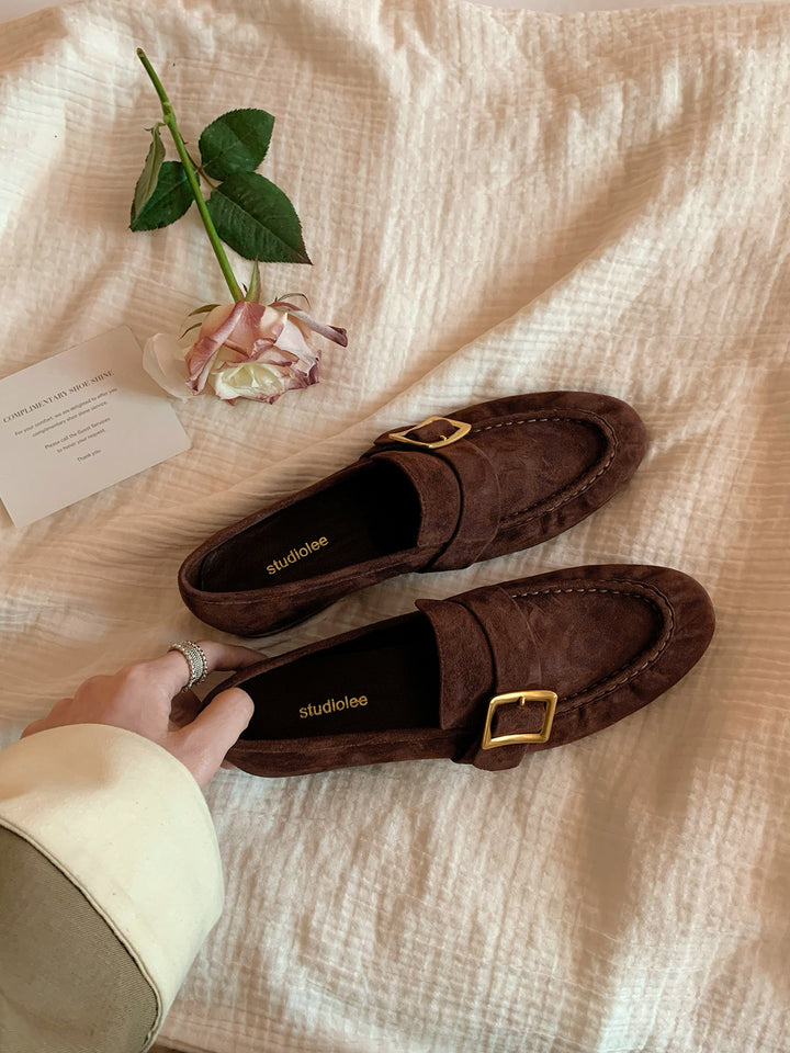 Dame Wildleder Slippers med dekorativt spænde-detalje Stilla