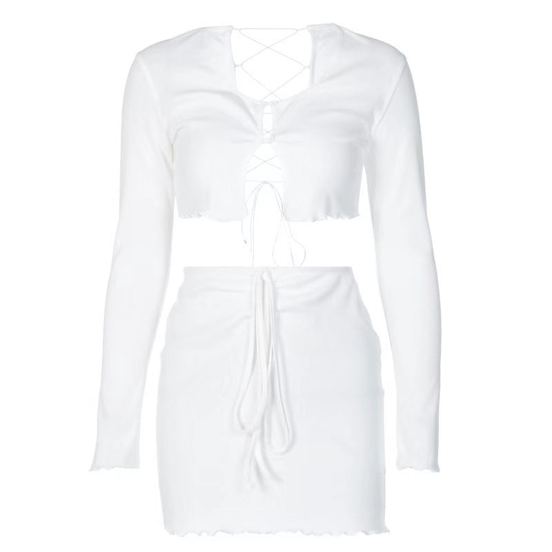 Dame sporty crop-top med matchende mini-nederdel og raffinerede detaljer Stilla