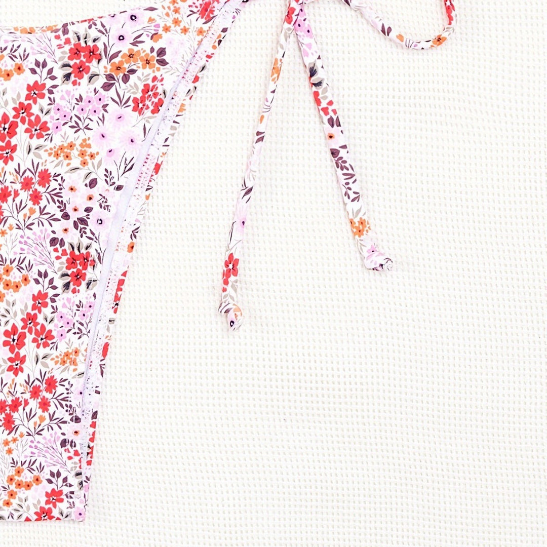 Kvinder Triangel-Bikini med blomsterprint og justerbare bindebånd Skovae
