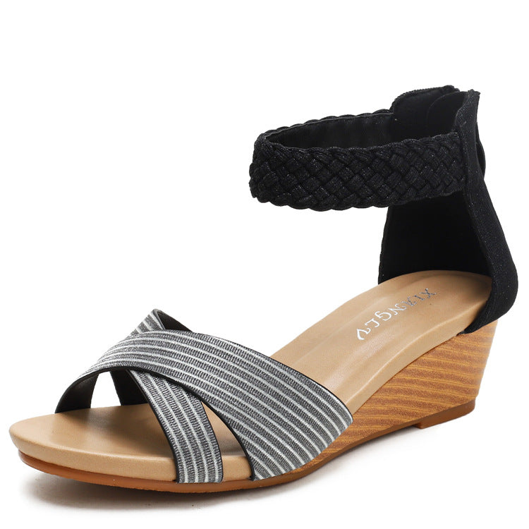 Dame Wedge-sandaler med moderne remdesign og elastisk overmateriale Stilla