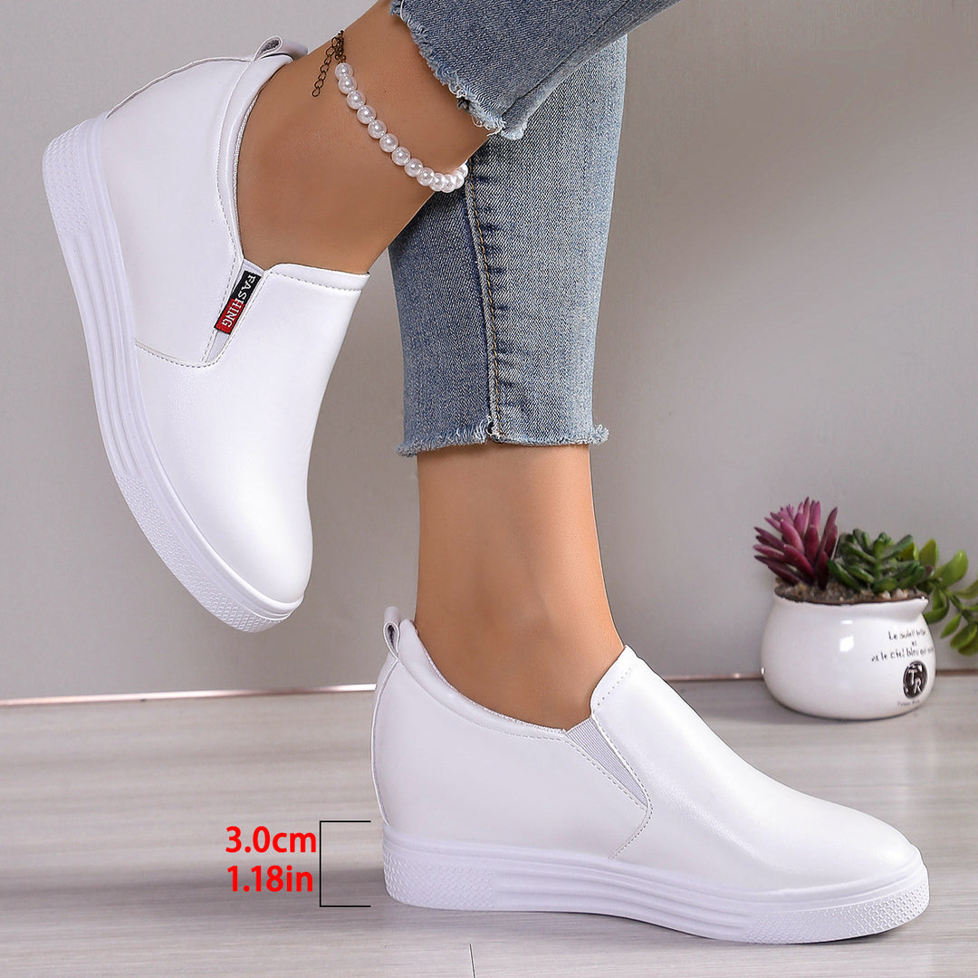Dame Slip-On Sneakers med komfortabel plateau sål og åndbart overmateriale Stilla
