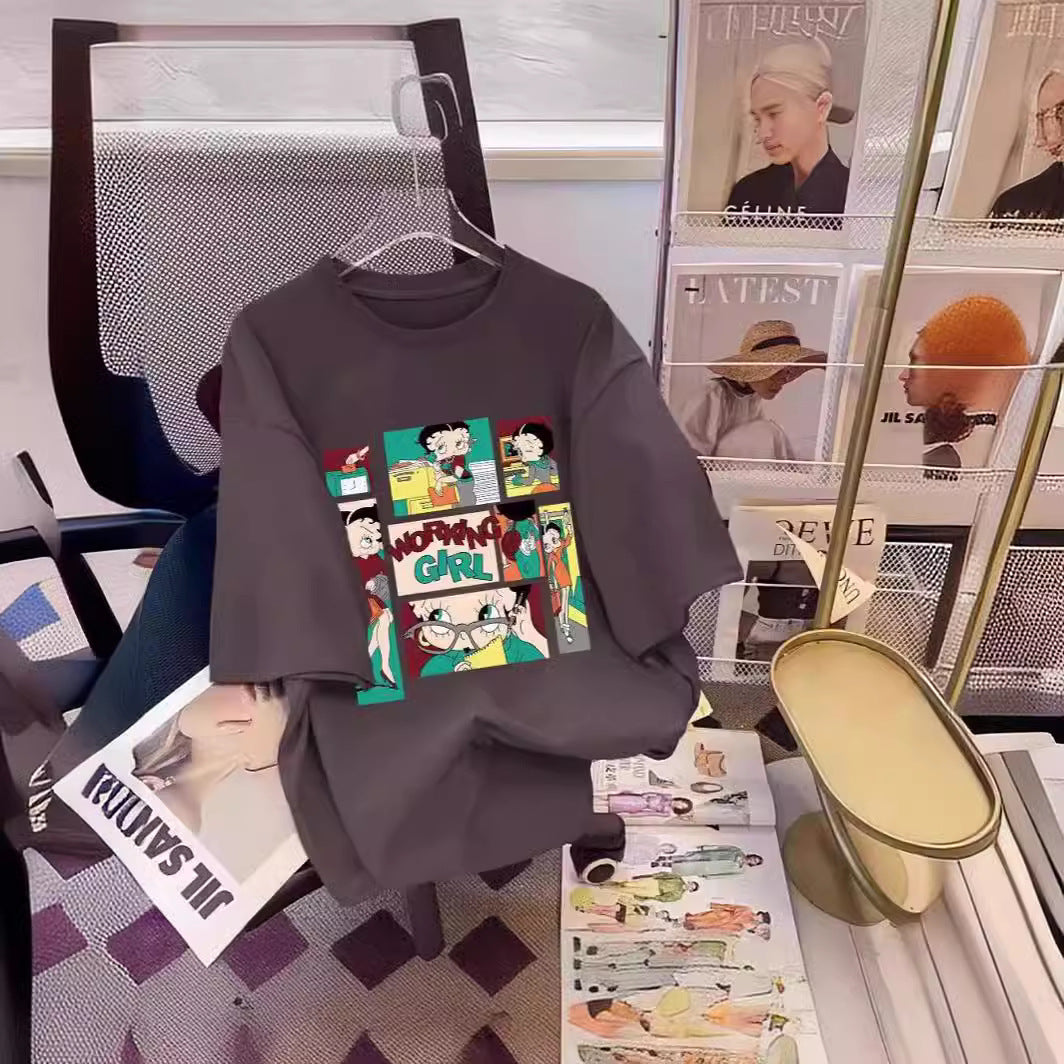 Dame T-shirt med kreativt comic-design Stilla