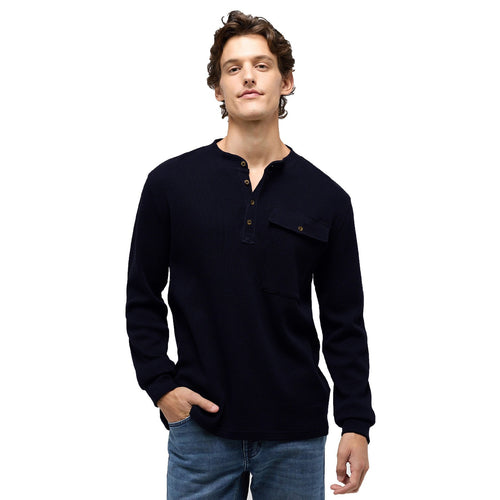 Herrer Langærmet Henley skjorte med struktureret design og praktisk brystlomme Stilla