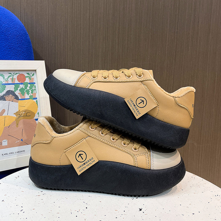 Dame sneakers i casual design med højkvalitets læderoverflade og skridsikker sål Stilla