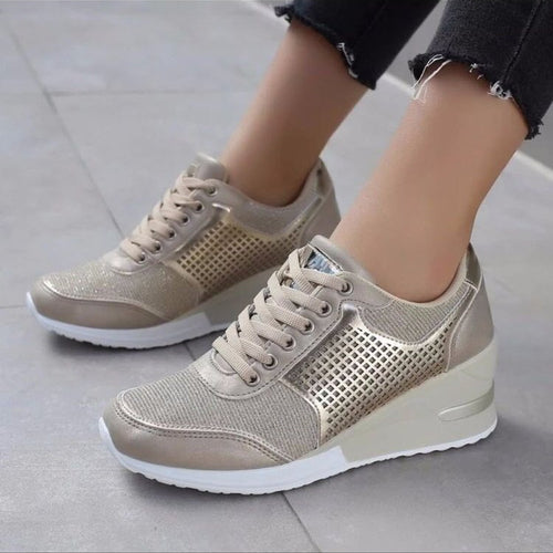 Dame Åndbare Fritidssneakers med sporty design Stilla