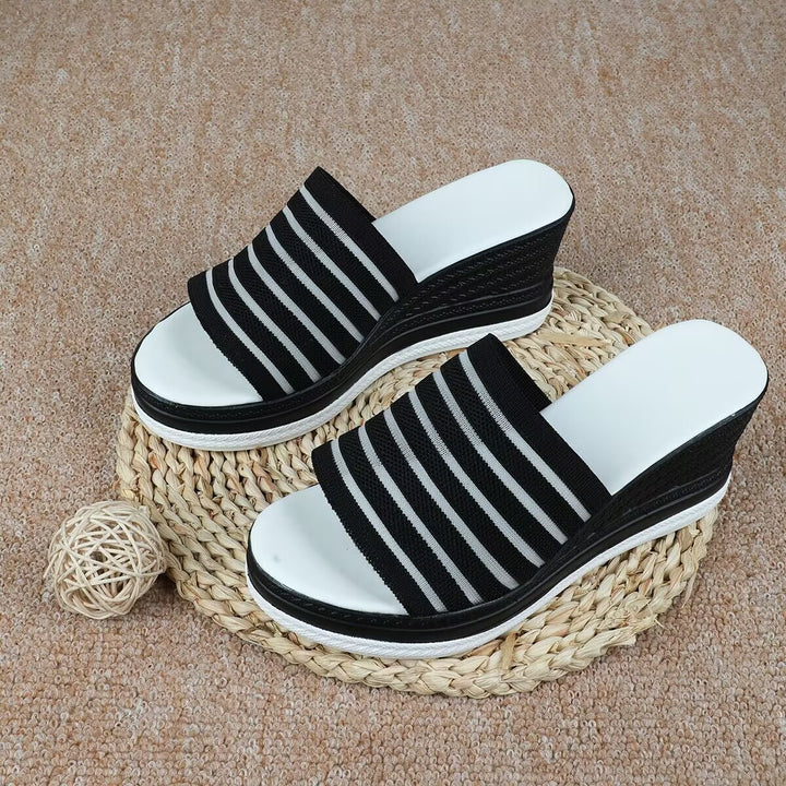 Dame Wedge-sandaler med ergonomisk sål og moderigtigt stribedesign Stilla