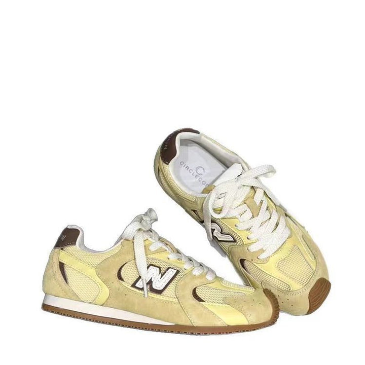 Dame Sneakers med åndbart overmateriale og skridsikker sål Stilla
