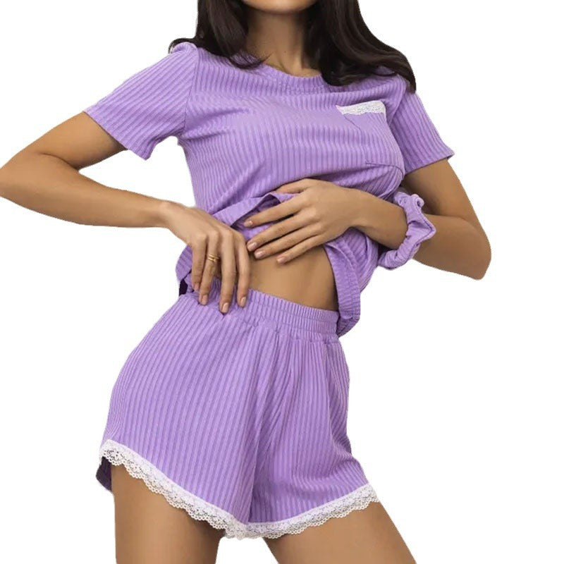 Dame fritids-loungewear-sæt med kort top og elegante spidsdetaljer Stilla