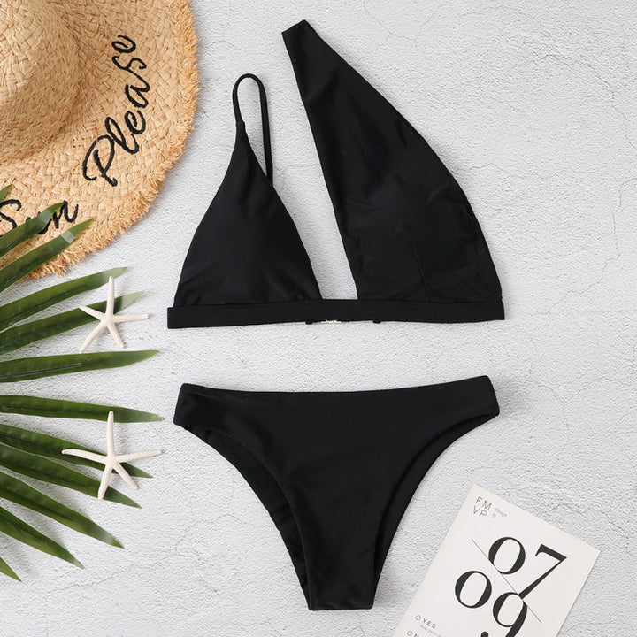 Dame Cut-Out Bikini med asymmetrisk top og justerbare stropper Skovae
