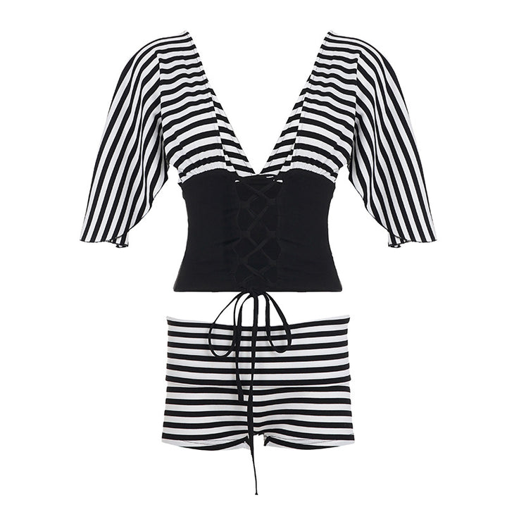 Damen Bali-inspiriertes Zweiteiliges Badeanzug-Set mit luftigen Ärmeln und dekorativem Streifenmuster Skovae