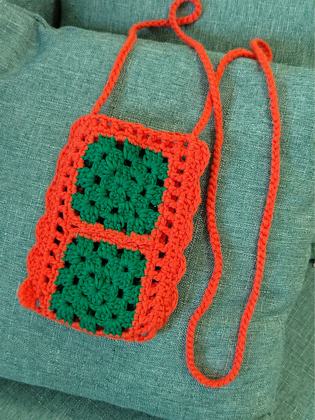Dame hæklede håndtaske i den glade Granny-squares design Stilla