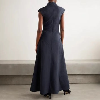 Dame Maxikjole med elegant ståkrave Stilla