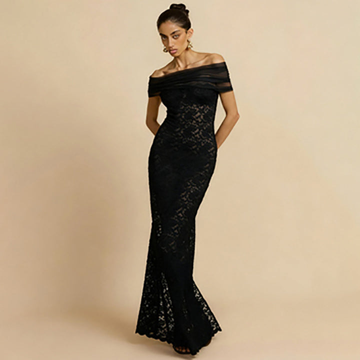 Kvinder Elegant blonde aften kjole med off-shoulder design og sofistikeret slids Skovae