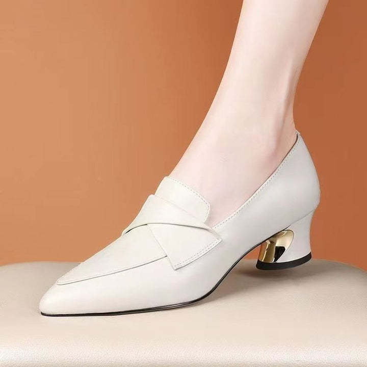 Dame elegante pumps med krydset rem og moderne metal hæl Stilla