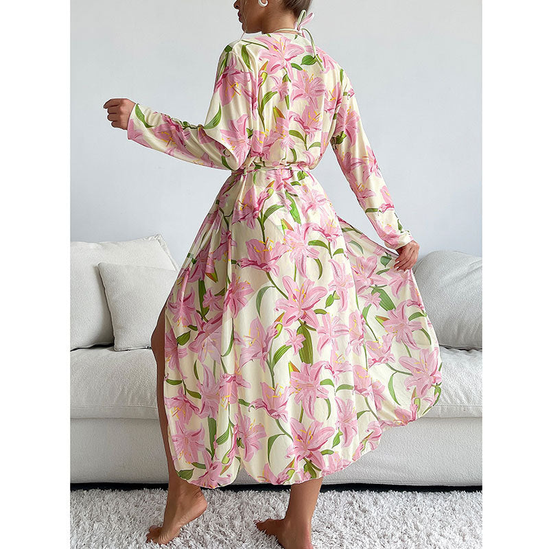 Dame Strandkimono med floral mønster og talje snøring Stilla