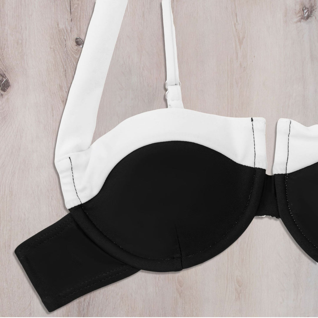 Damernes bandeau-bikini med trendy opbygning og justerbare stropper Skovae