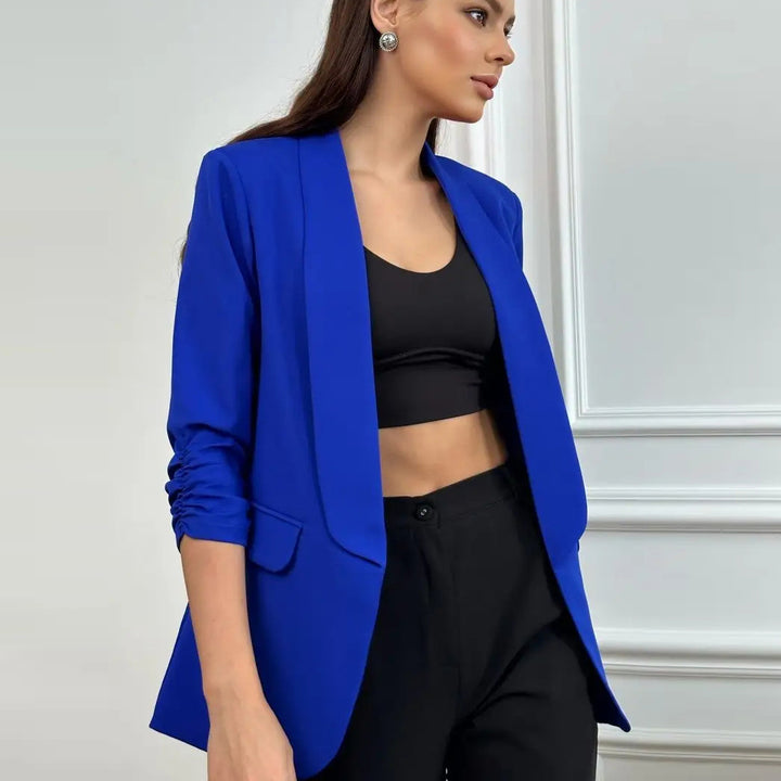 Dame elegant blazer med raffinerede ruffles detaljer og smal snit Stilla