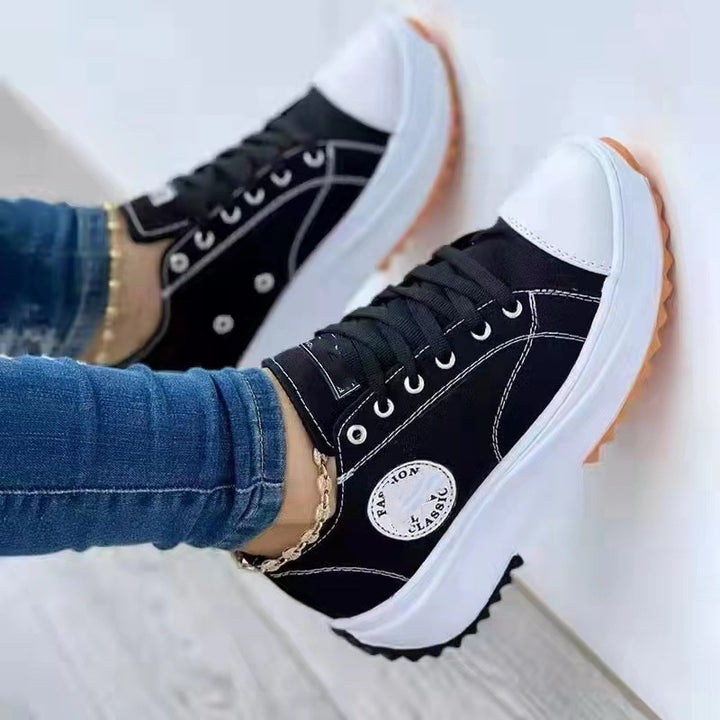 Dame Sporty Canvas Sneakers i urbant design med gummisål Stilla