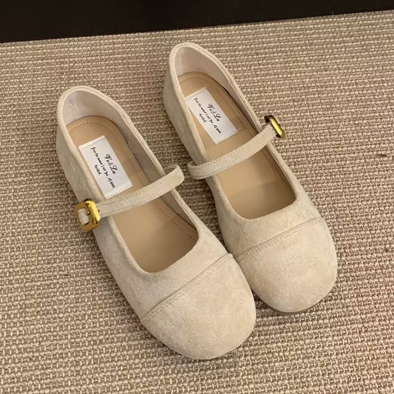 Femme Classic Mary Jane Ballerinas med smart spænde-detalje Stilla