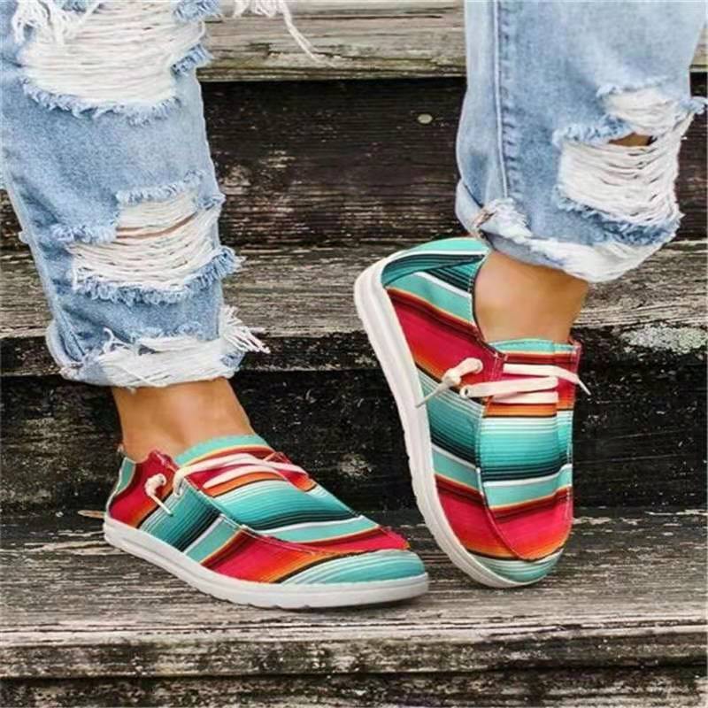 Damer behagelige Slip-On Sneakers med åndbart overmateriale og fleksibel sål Stilla