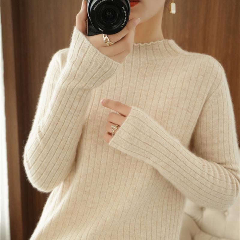 Damer Elegant og figurfremhævende turtleneck sweater Stilla