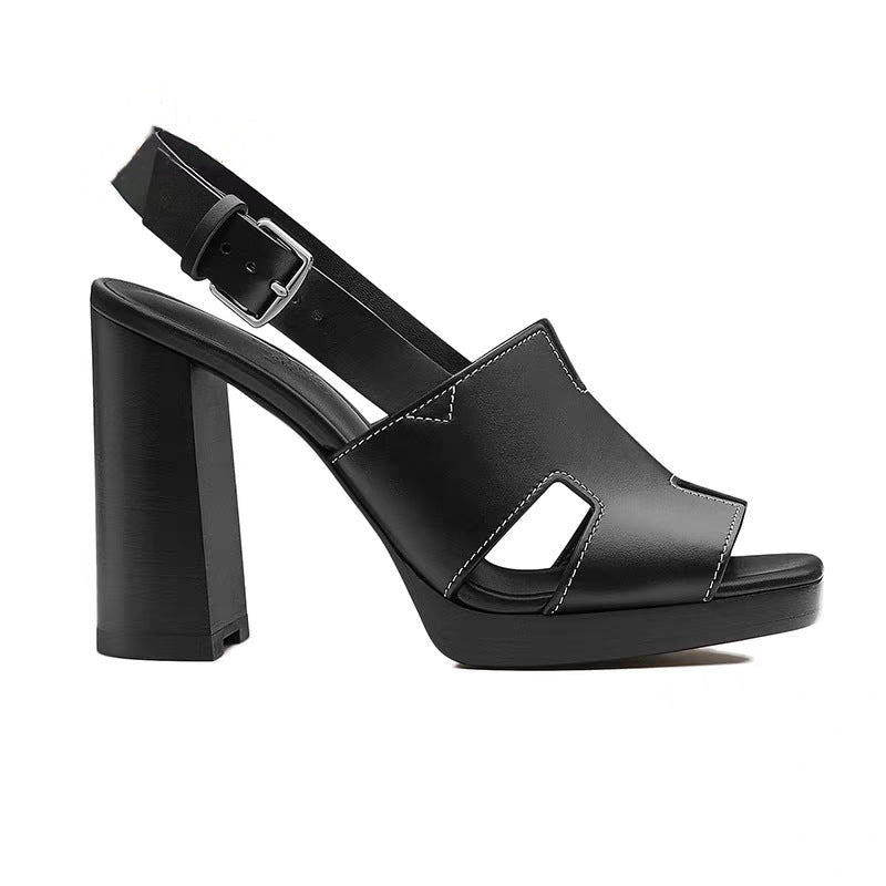 Dame Chunky Hælet Slingback Sandaler med Cut-Out Design Stilla