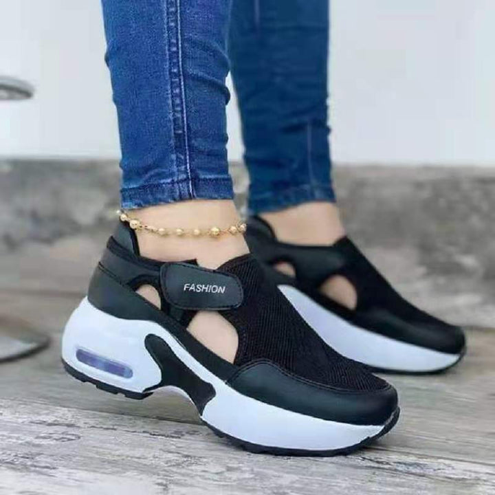 Dame Sporty Slip-On Sneakers med åndbart mesh-overflade og fashionable detaljer Stilla