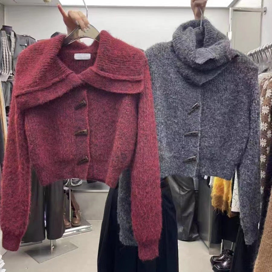 Kvinders cardigan med moderigtig krave og twist-lukning Stilla