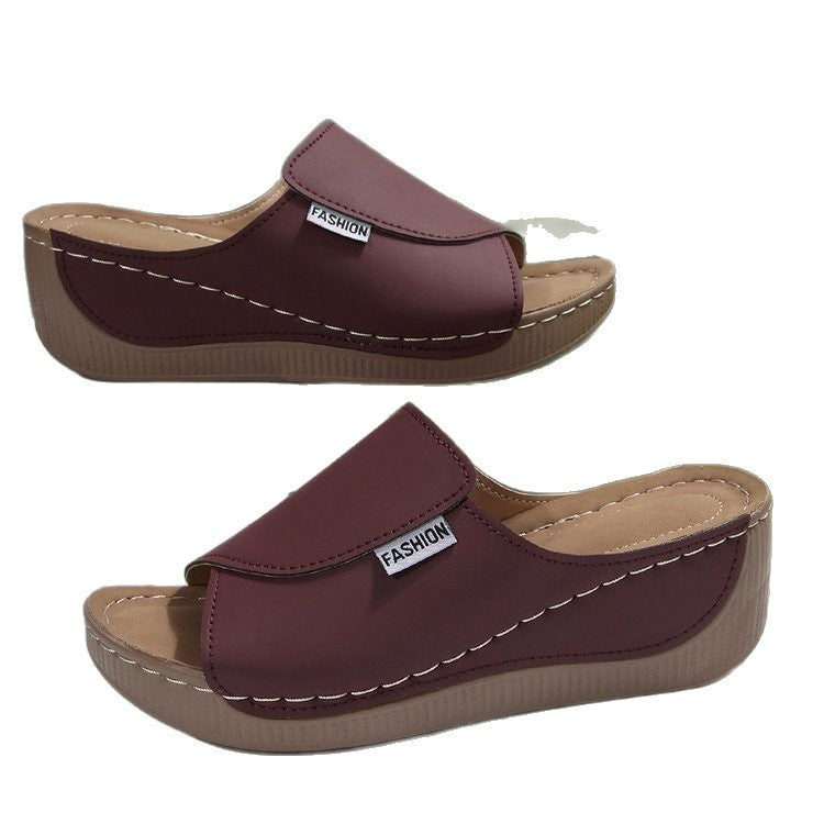 Dame komfortable slide-sandaler med elegant spænde og ergonomisk fodseng Stilla