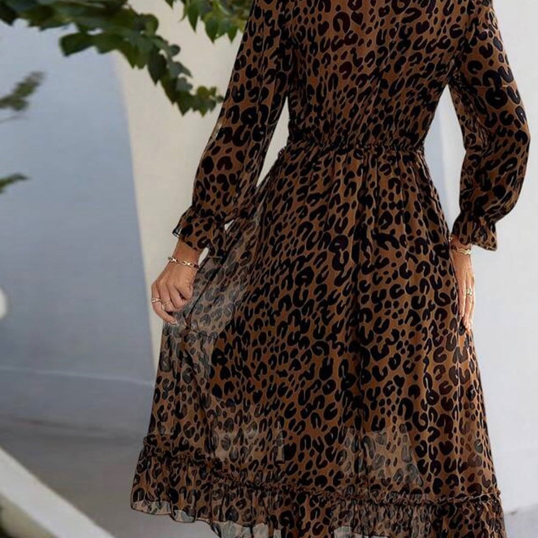 Kvindernes maxikjole med elegant leopardmønster og voluminøse ærmer