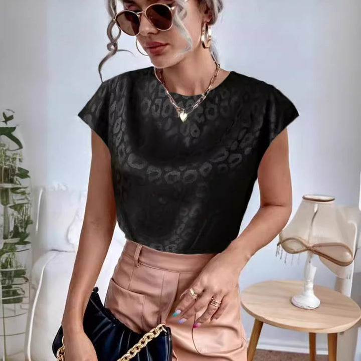 Dame elegant skåret overdel med moderne leopardprint Stilla