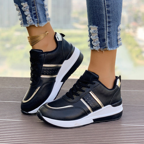 Dame Sporty Sneakers med stilfuldt materialemix og åndbar struktur Stilla