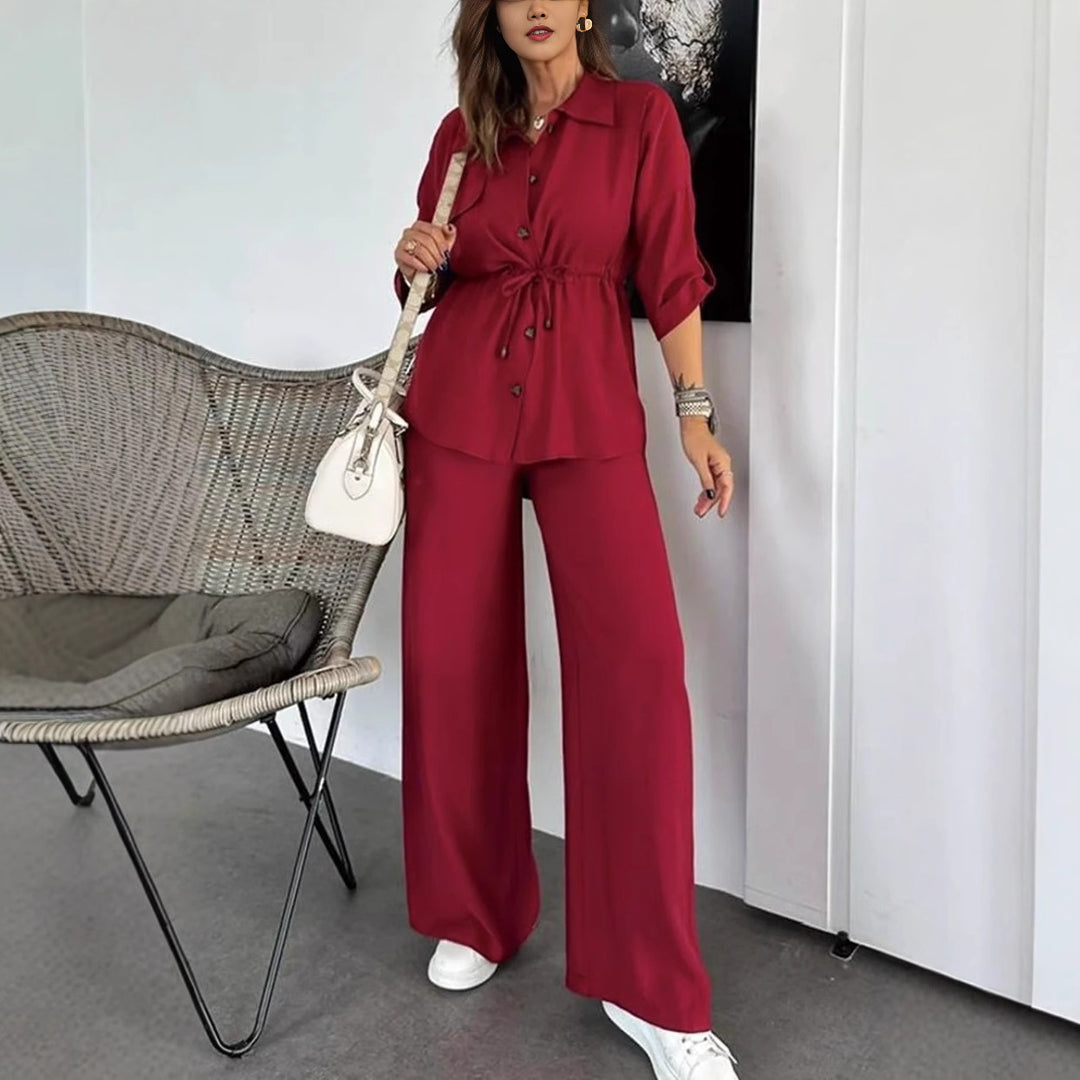 Dame stilfuld og komfortabel sæt bestående af bluse og bukser med fashionable bindebælter Stilla