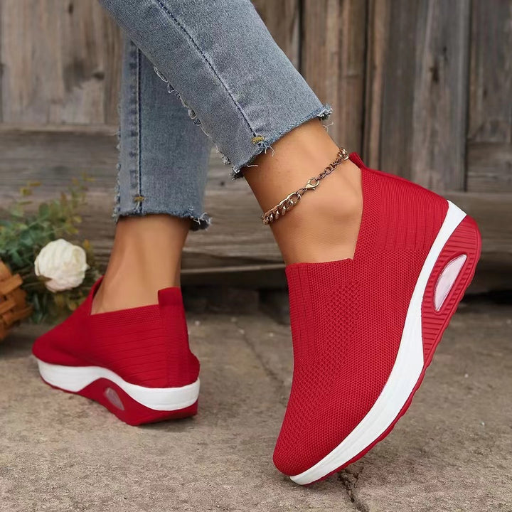 Dame Behagelige Slip-On Sneakers med åndbart overmateriale og Flex-Sål Stilla