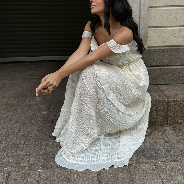 Dame Maxikjole med Off-Shoulder-design og forførende flæse Stilla