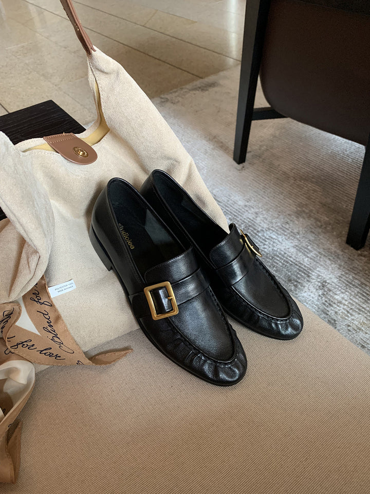 Dame Wildleder Slippers med dekorativt spænde-detalje Stilla